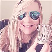 Insegnante di Pianoforte. Teoria e Solfeggio. Preparazioni esami di Conservatorio e Trinity